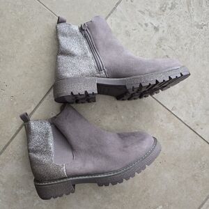 Stylish Gray Ankle Boots